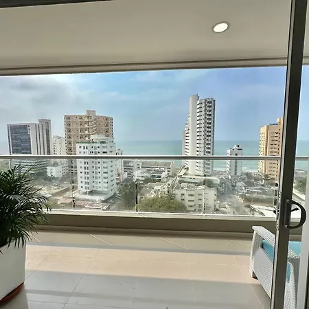 Apartamento Lujoso Vista Al Mar Apartment *